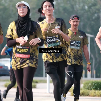 Runner Photo 6784605