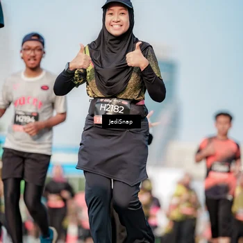 Runner Photo 6784616