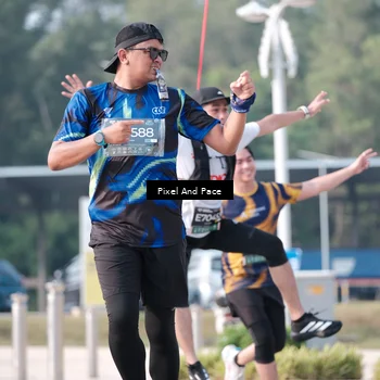 Runner Photo 6784635