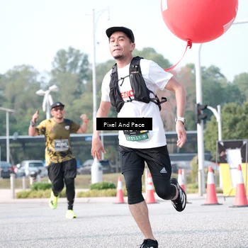 Runner Photo 6784655