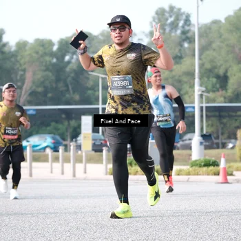 Runner Photo 6784670
