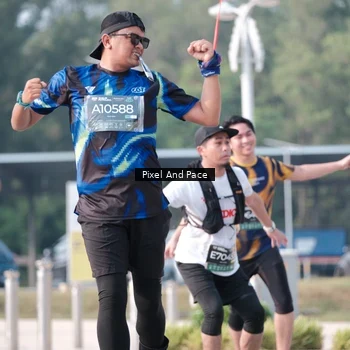 Runner Photo 6784674