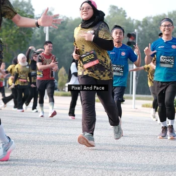 Runner Photo 6784680