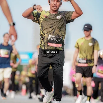 Runner Photo 6784691