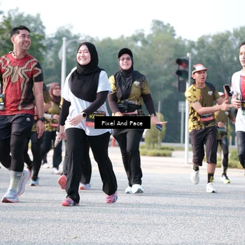 Runner Photo 6784746