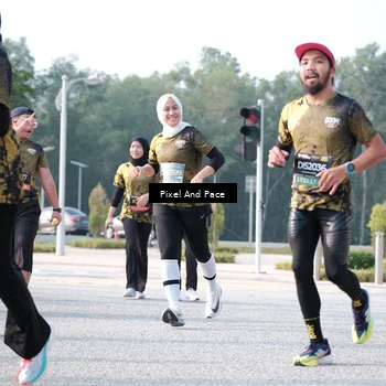 Runner Photo 6784758