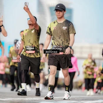 Runner Photo 6784778