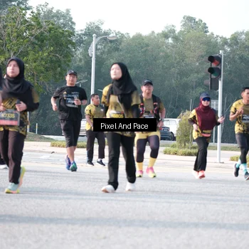 Runner Photo 6784803