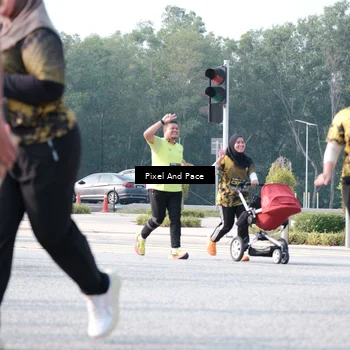 Runner Photo 6784889