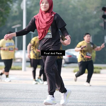 Runner Photo 6784908