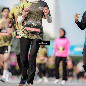Runner Photo 6784928