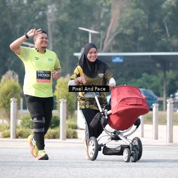 Runner Photo 6784952