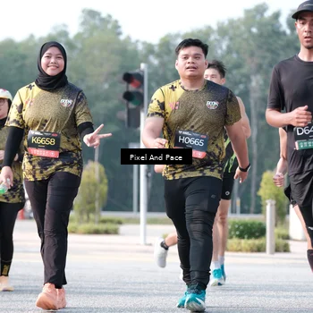 Runner Photo 6785016