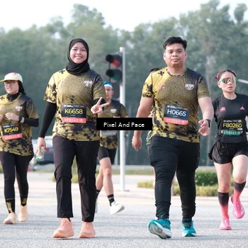 Runner Photo 6785023