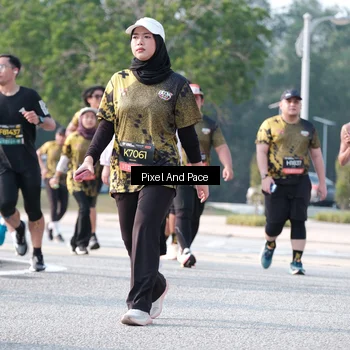 Runner Photo 6785090