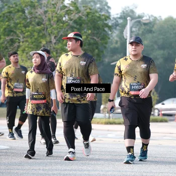 Runner Photo 6785112