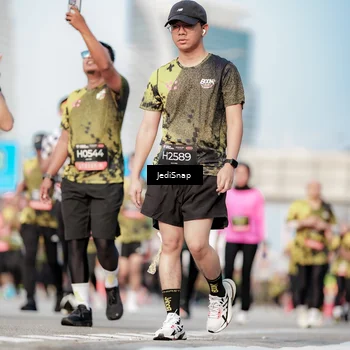 Runner Photo 6785134