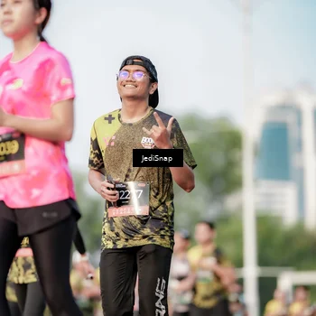 Runner Photo 6785135