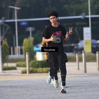 Runner Photo 6785150