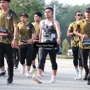 Runner Photo 6785155