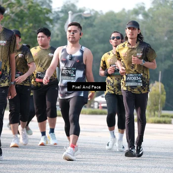 Runner Photo 6785161
