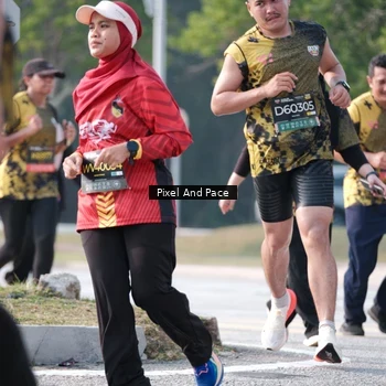 Runner Photo 6785189