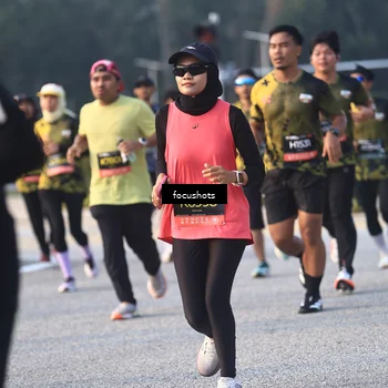 Runner Photo 6785263