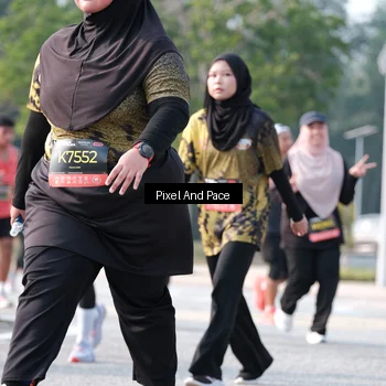 Runner Photo 6785276