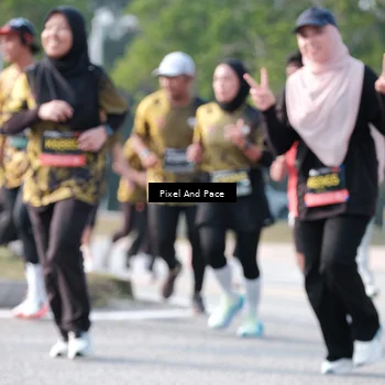 Runner Photo 6785305