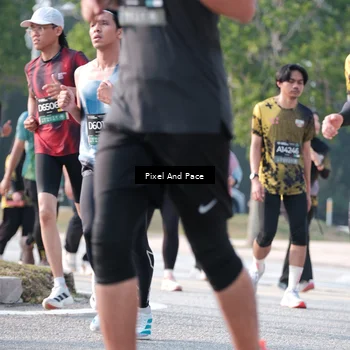 Runner Photo 6785311