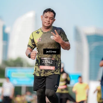 Runner Photo 6785351