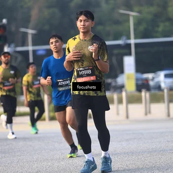 Runner Photo 6785390
