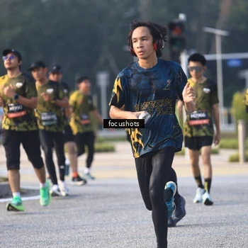 Runner Photo 6785415