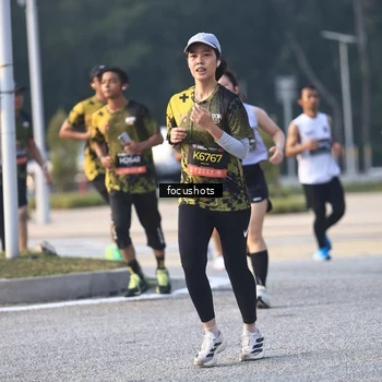Runner Photo 6785424