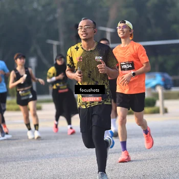 Runner Photo 6785455
