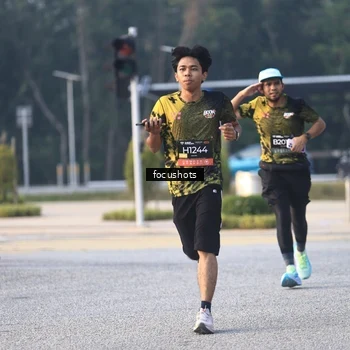 Runner Photo 6785460