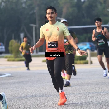 Runner Photo 6785517