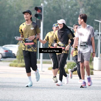 Runner Photo 6785573