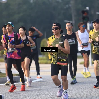 Runner Photo 6785584