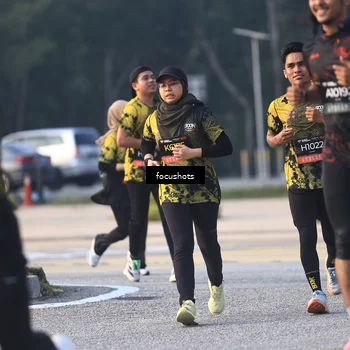 Runner Photo 6785674
