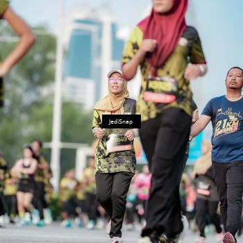 Runner Photo 6785678