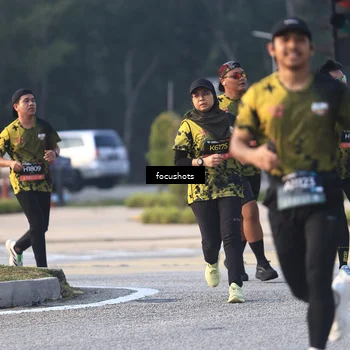 Runner Photo 6785684