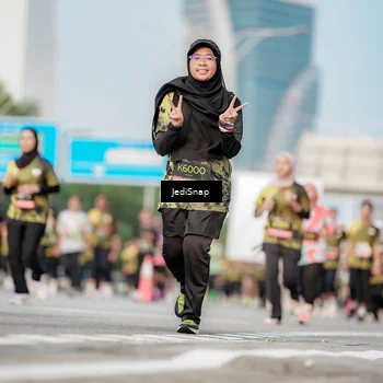 Runner Photo 6785688