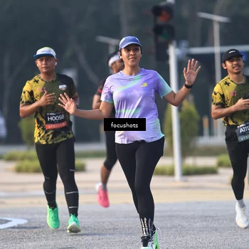 Runner Photo 6785705
