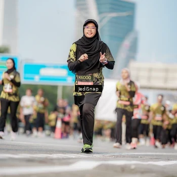 Runner Photo 6785706
