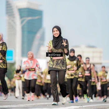 Runner Photo 6785707