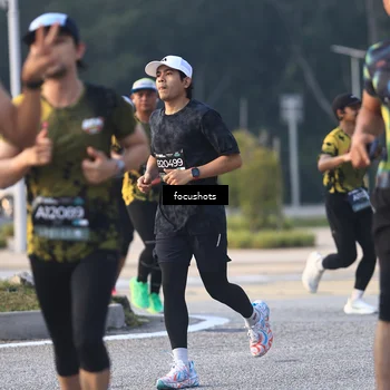 Runner Photo 6785708