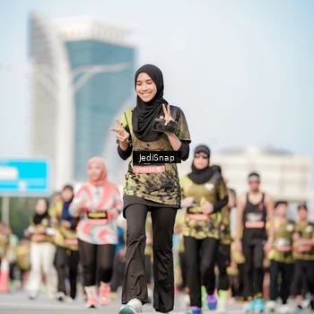 Runner Photo 6785724