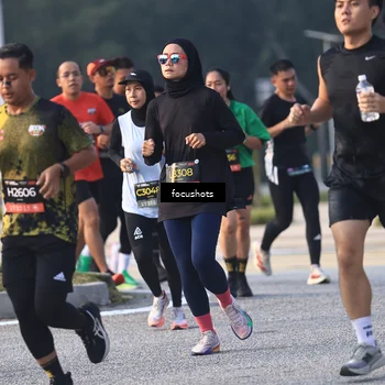 Runner Photo 6785728