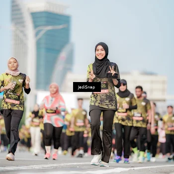 Runner Photo 6785744